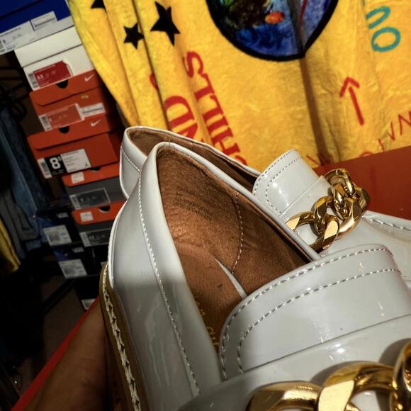 Chunky Madden Girl Heeled Loafers with Gold Chain Detail - Picture 9 of 9